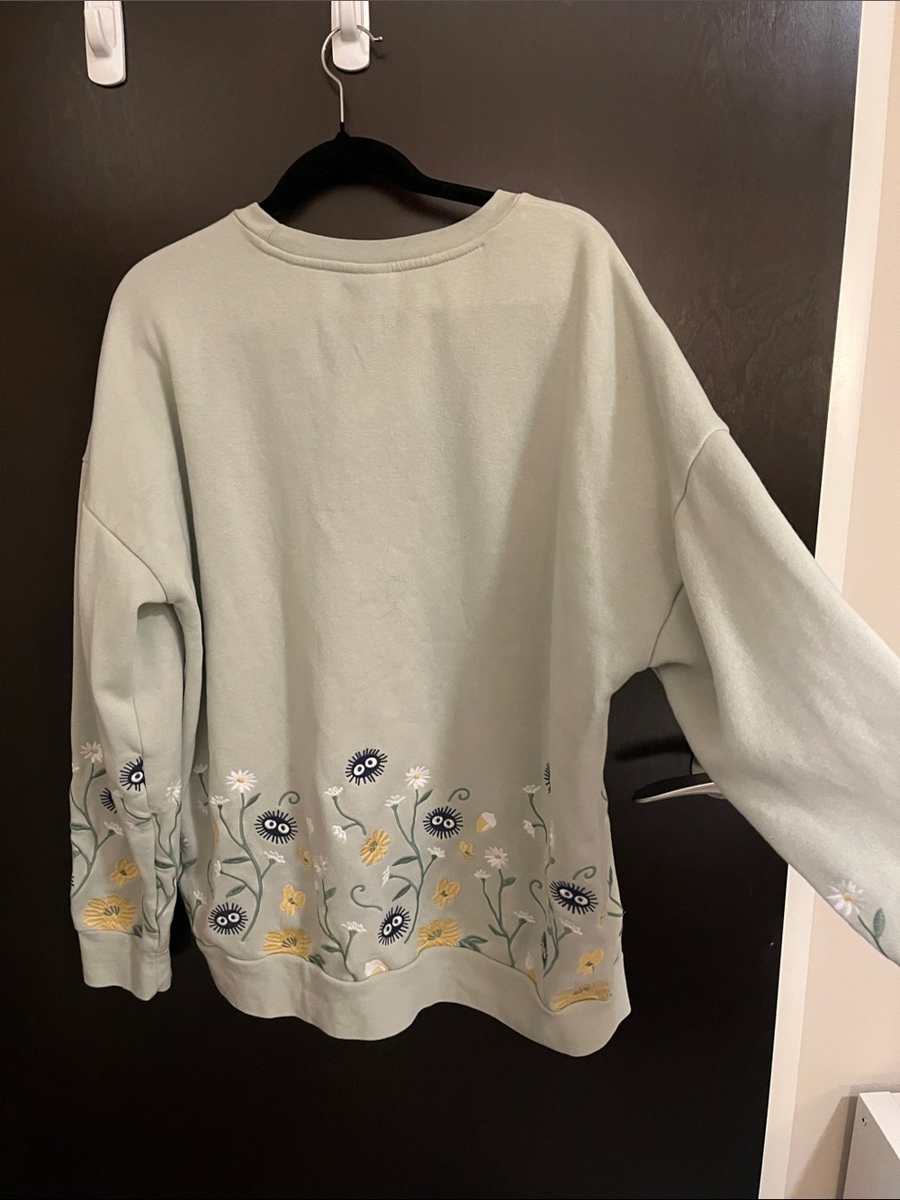 Our Universe Studio Ghibli My Neighbor Totoro Sage Sweater - Picture 5 of 5